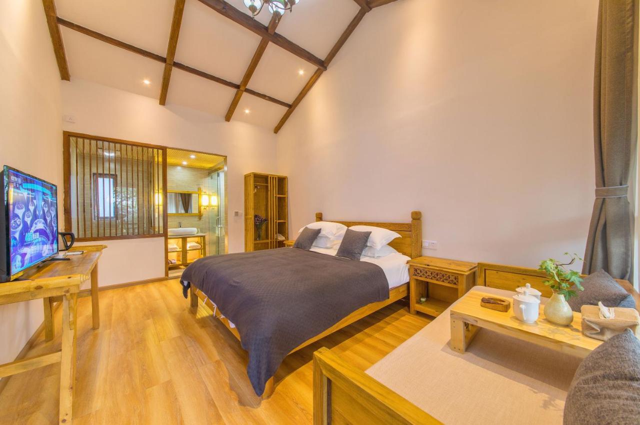桐墅客栈 Lijiang Village House Extérieur photo