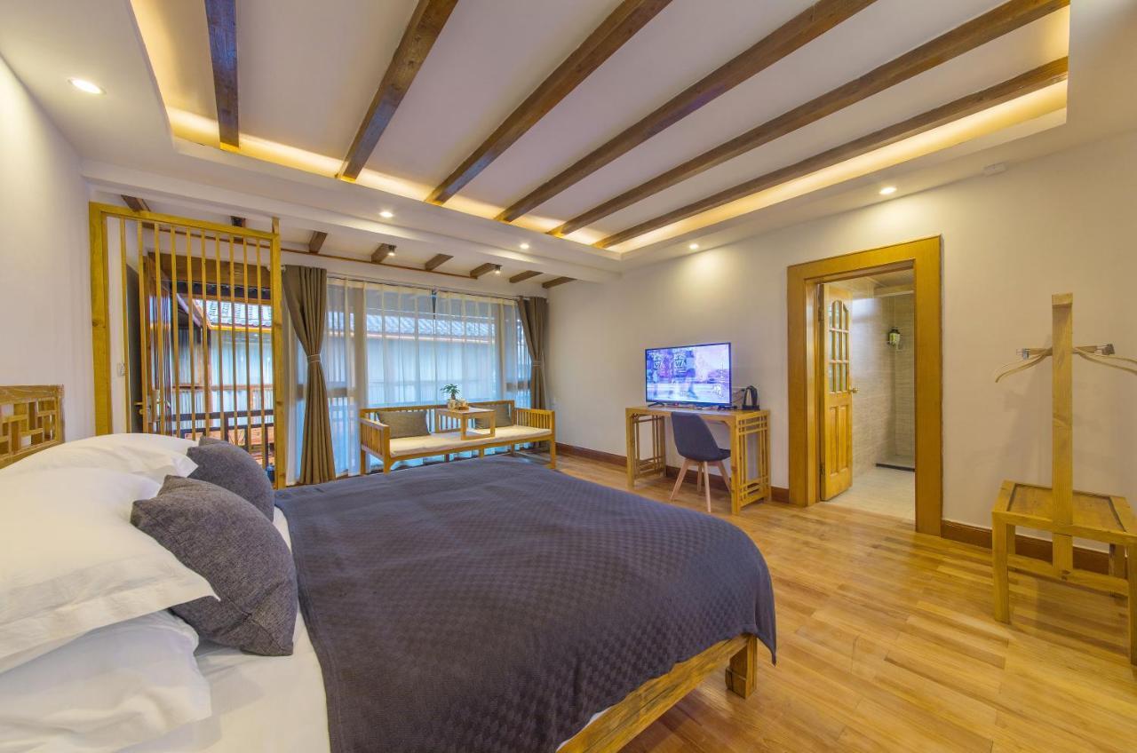桐墅客栈 Lijiang Village House Extérieur photo