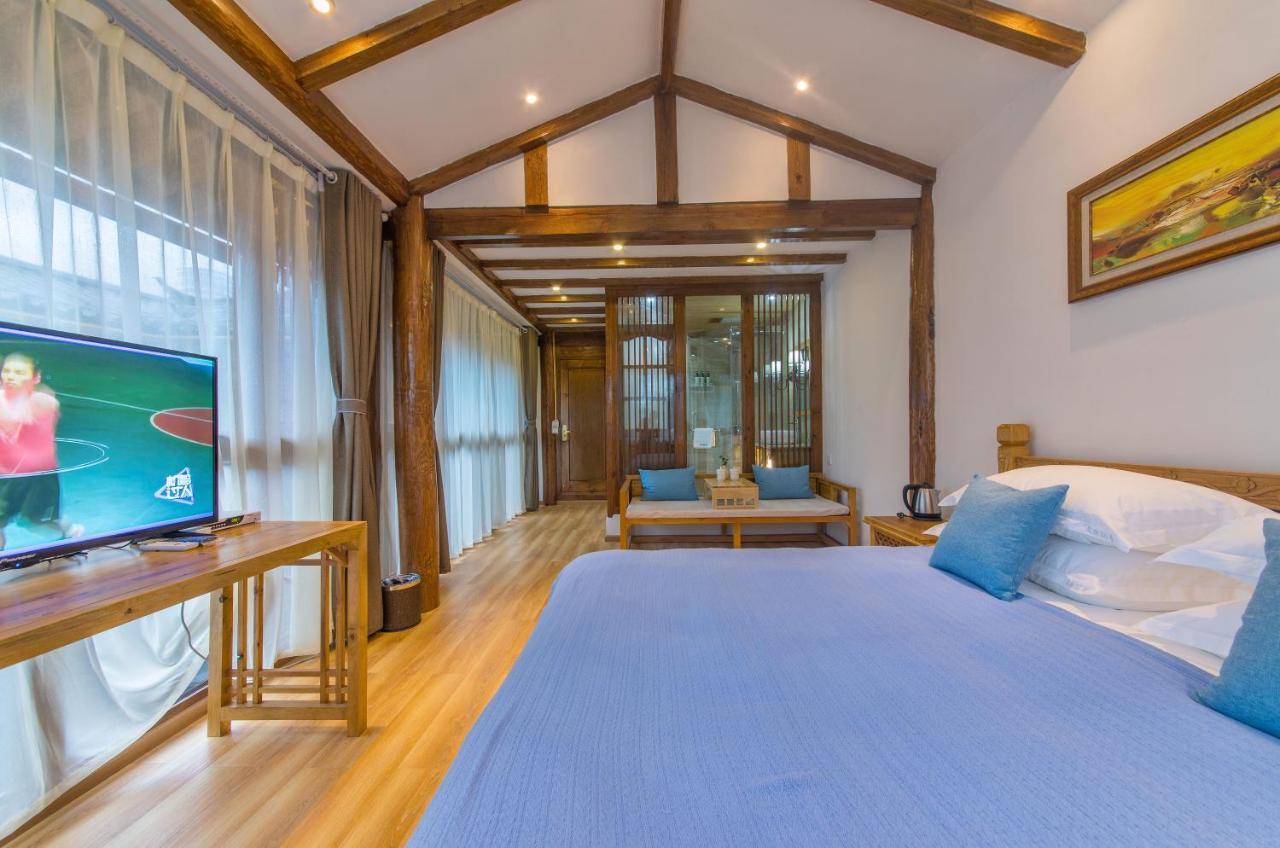 桐墅客栈 Lijiang Village House Extérieur photo