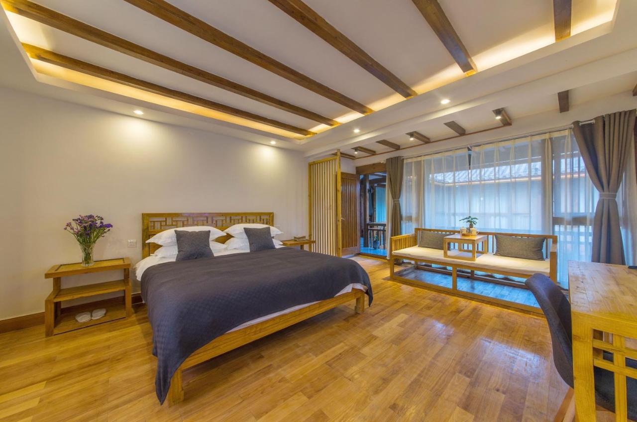 桐墅客栈 Lijiang Village House Extérieur photo
