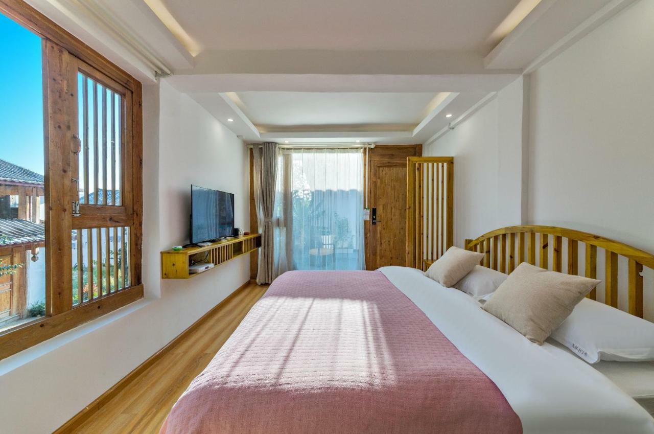 桐墅客栈 Lijiang Village House Extérieur photo