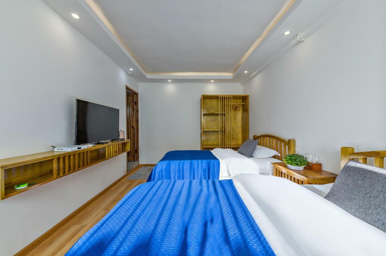 桐墅客栈 Lijiang Village House Extérieur photo