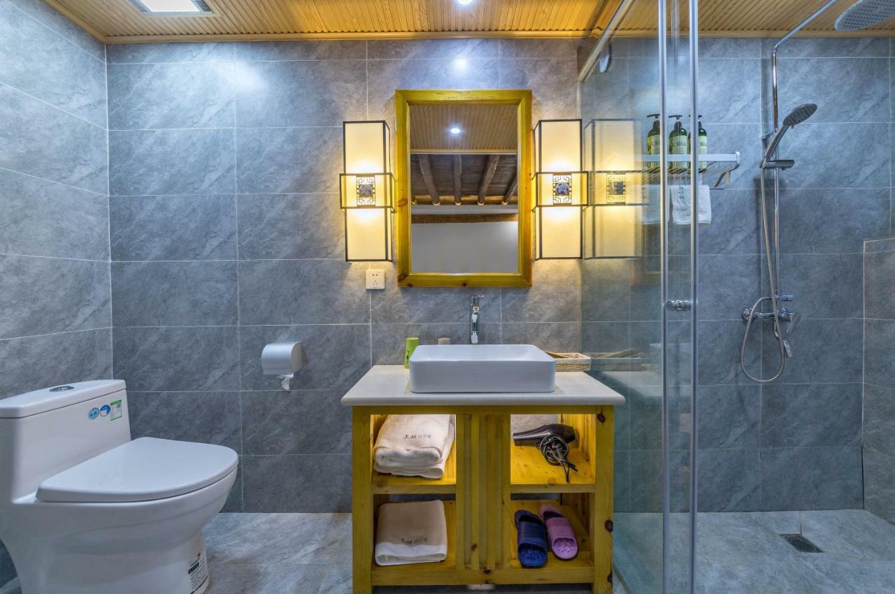 桐墅客栈 Lijiang Village House Extérieur photo