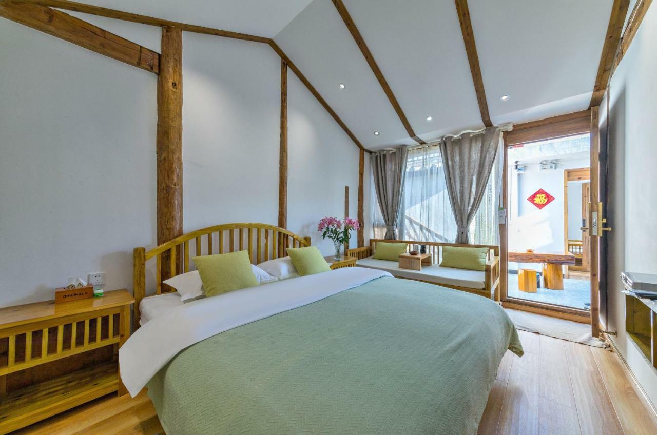 桐墅客栈 Lijiang Village House Extérieur photo